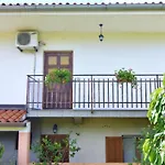 In Mit Privatem Garten Und Panoramablick By Interhome * Savudrija