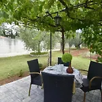 In Mit Privatem Garten Und Panoramablick By Interhome Savudrija